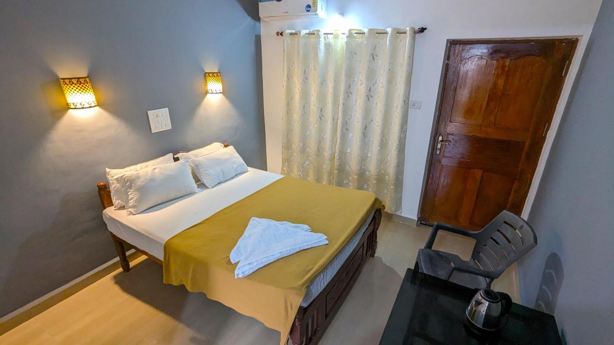 Santana Guest House Agonda Exterior foto