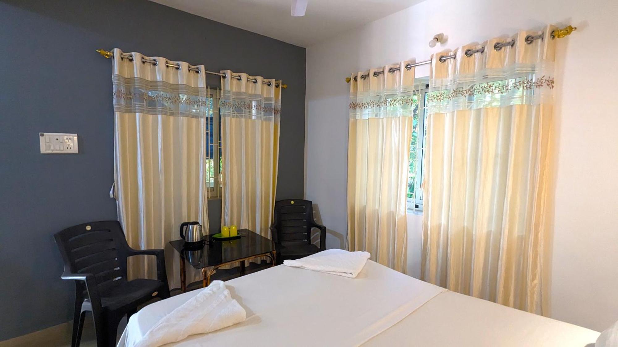Santana Guest House Agonda Exterior foto