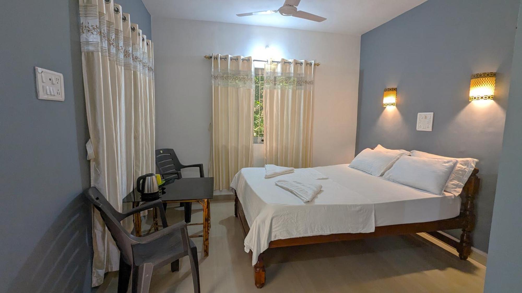 Santana Guest House Agonda Exterior foto